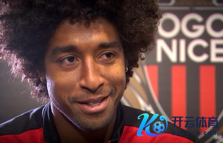 官方：尼斯晓示41岁宿将丹特右膝半月板受伤，在本周二接管手术