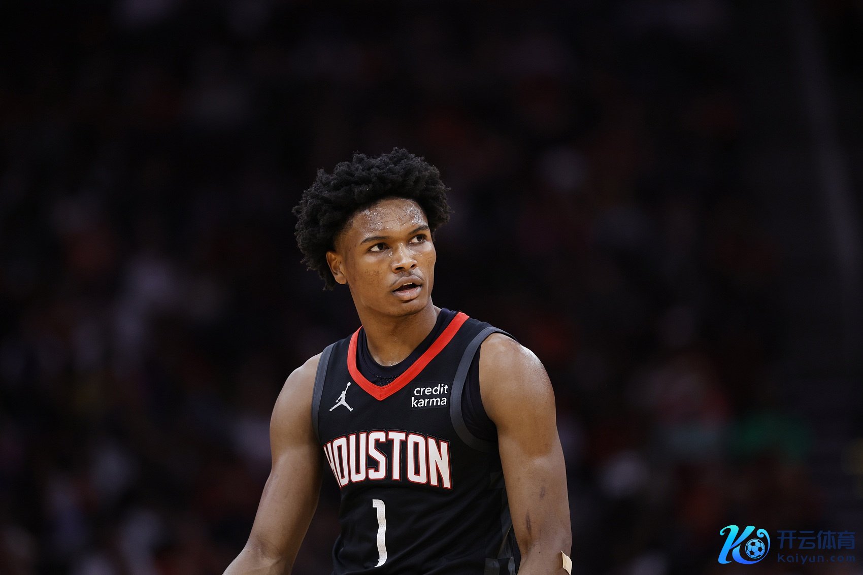 亚当斯：阿门的细心能量几乎造作 他的速率跟威少是不同类型